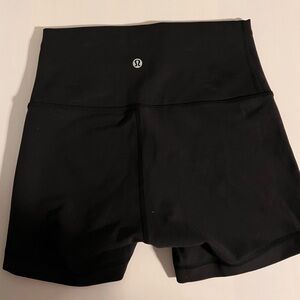 Lululemon Align High-Rise Short 4” ✨